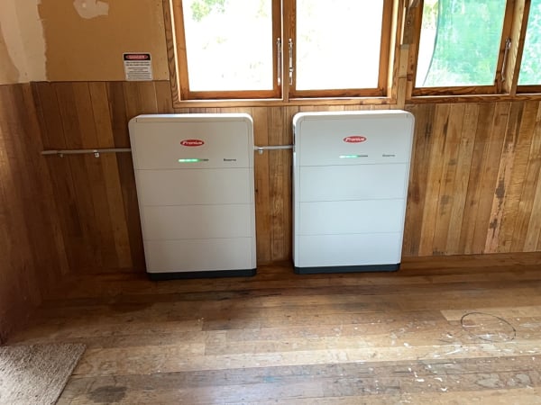 Fronius-Symo-Hybrid-Inverter Fronius-Reserva
